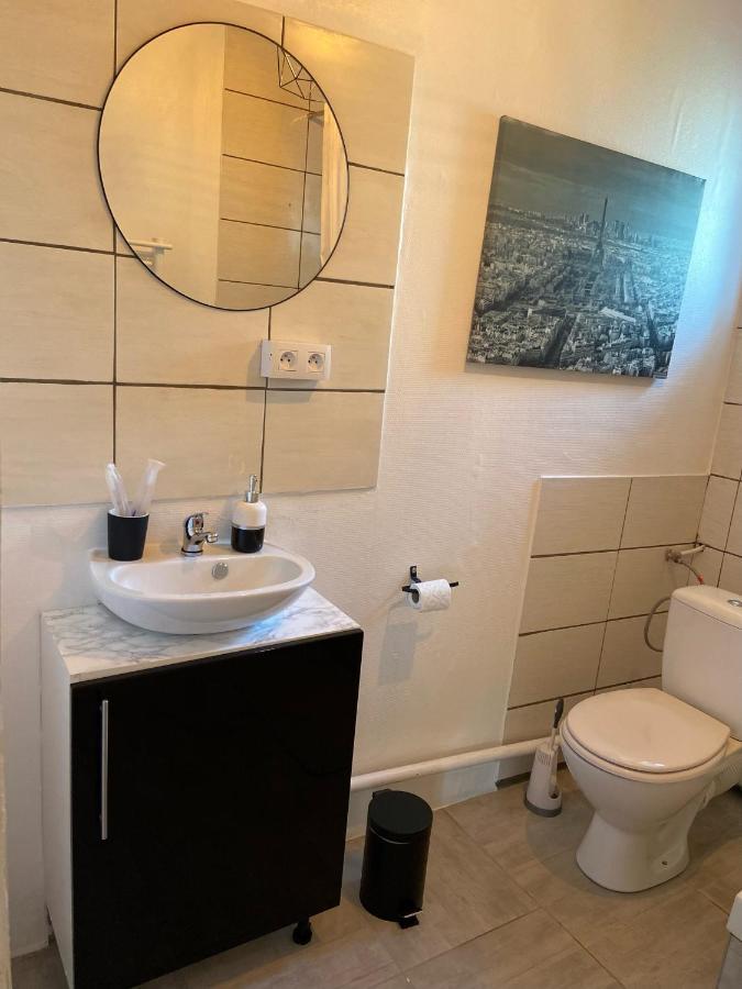 Le Noyer: Petit Chalet Cosy Proche De Mulhouse Riedisheim Exterior photo