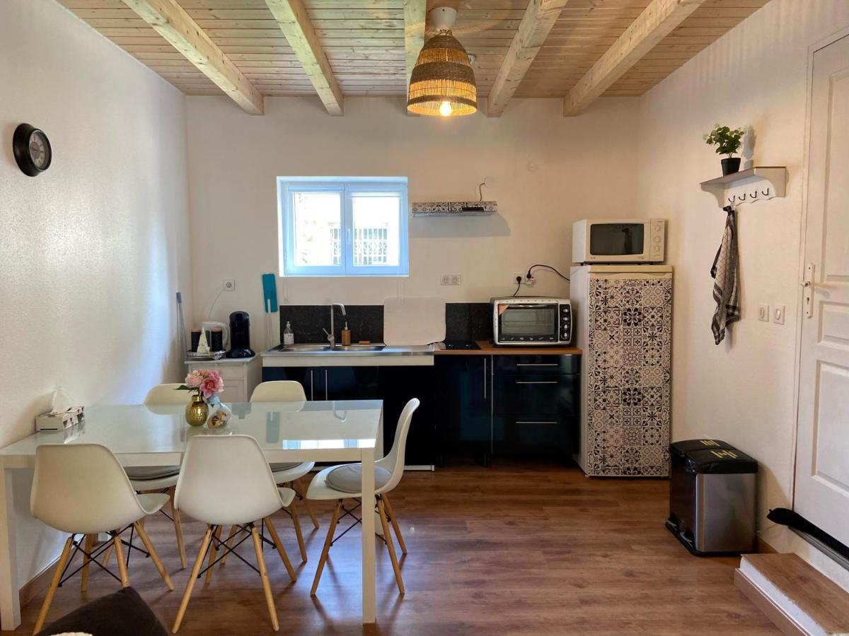 Le Noyer: Petit Chalet Cosy Proche De Mulhouse Riedisheim Exterior photo